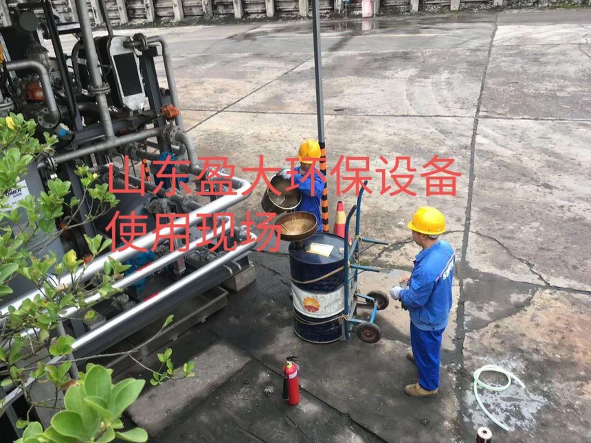 現場(chǎng)施工