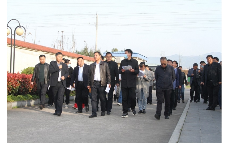 省食用菌產(chǎn)業(yè)技術(shù)體會暨食用菌科技特派團(tuán)2023年工作會在西鄉(xiāng)順利召開